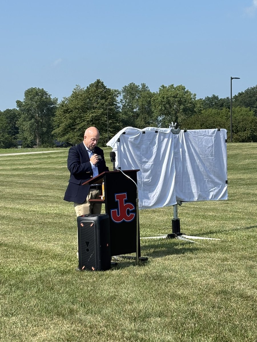 smjustus's tweet image. “Lance Corporal Andrew Whitacre didn’t just wear the uniform - he lived up to the values it represents: courage, duty, & sacrifice. Naming this bridge after him is a small but meaningful way to ensure his sacrifice is never forgotten.” - @SenatorBanks