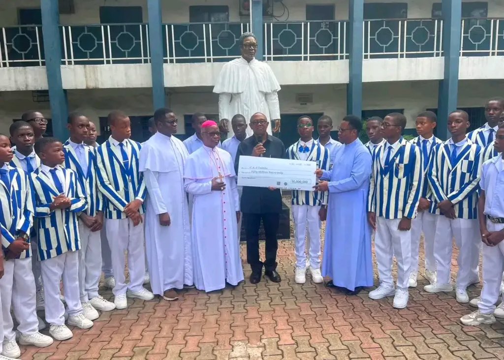 EsutEssentials's tweet image. Peter Obi, former Governor of Anambra State and Labour Party's 2023 presidential candidate, visited Christ the King College (CKC), Onitsha, his alma mater, on Thursday, July 24, 2025, and donated ₦50 million towards infrastructure development