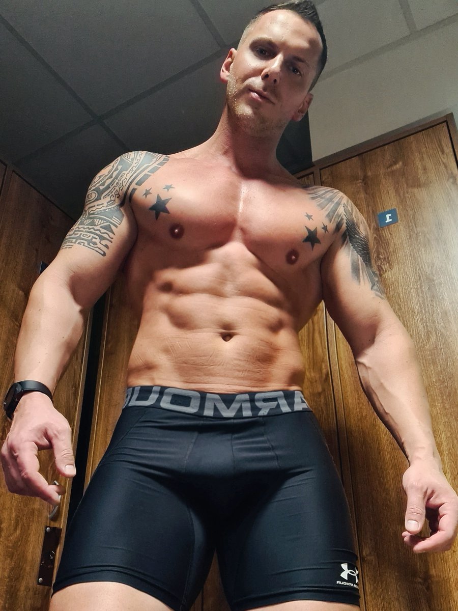 Join daddy in bed tonight?
Apply in comment