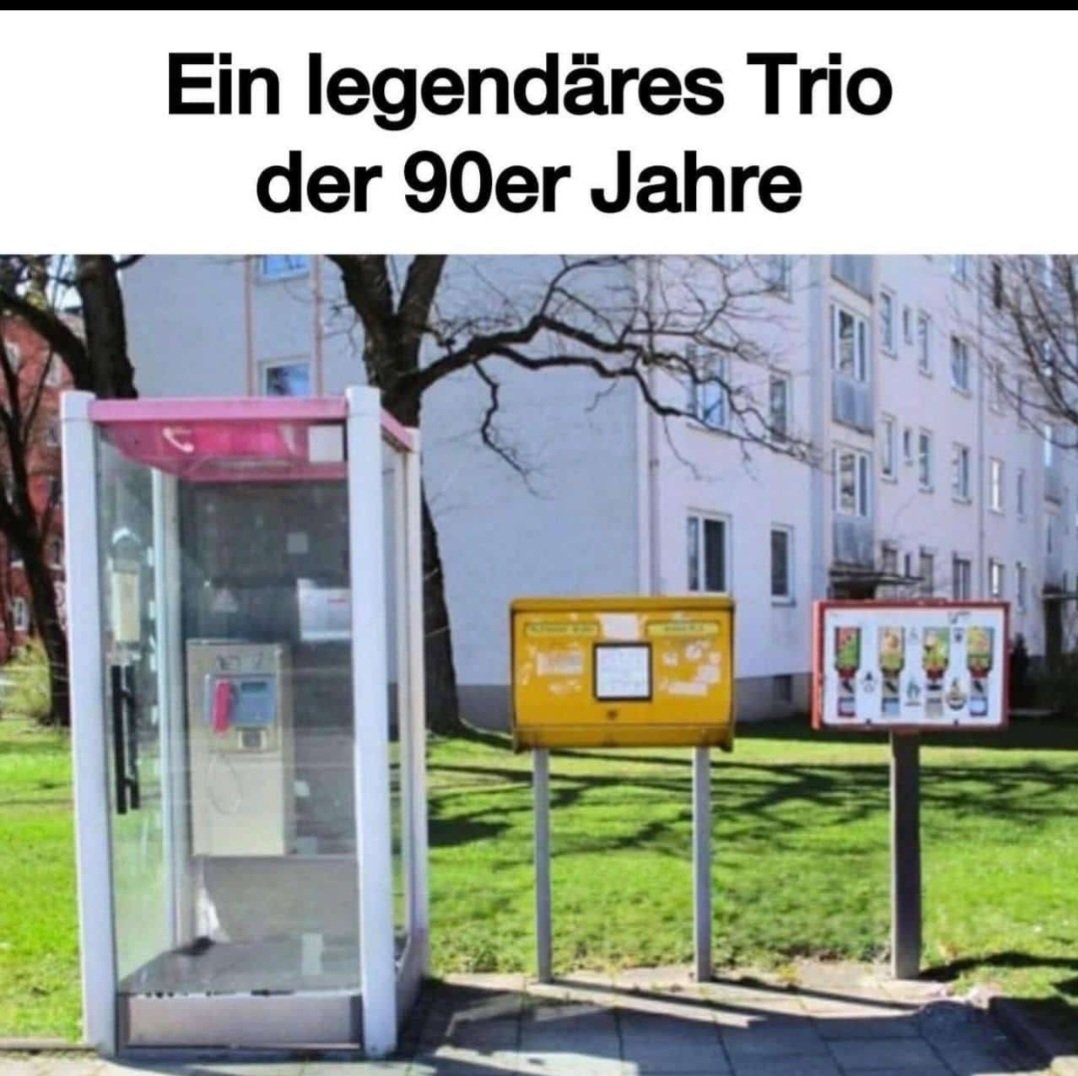TwaPaloma3's tweet image. Kennt ihr eh nicht mehr...
Links unser Handy, in der Mitte unser Email-Postfach und rechts der Selbstbedienungsladen...
Eine tolle Zeit 🥰
Und wir waren glücklich damals...
