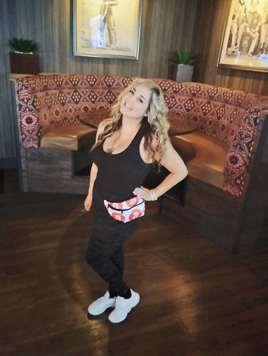 Vegas Meg (@vegasmeg777) on Twitter photo Good Thursday Morning,
Happy Friday Eve!
I wore my new Bitcoin Fanny Pack from <a href="/FOMO21shop/">FOMO21 - Bitcoin Merch</a> to a Las Vegas Bitcoin event.
๐ฅฐ Love it so much!
Good vibes โ๏ธ Good Thursday Morning,
Happy Friday Eve!
I wore my new Bitcoin Fanny Pack from <a href="/FOMO21shop/">FOMO21 - Bitcoin Merch</a> to a Las Vegas Bitcoin event.
๐ฅฐ Love it so much!
Good vibes โ๏ธ