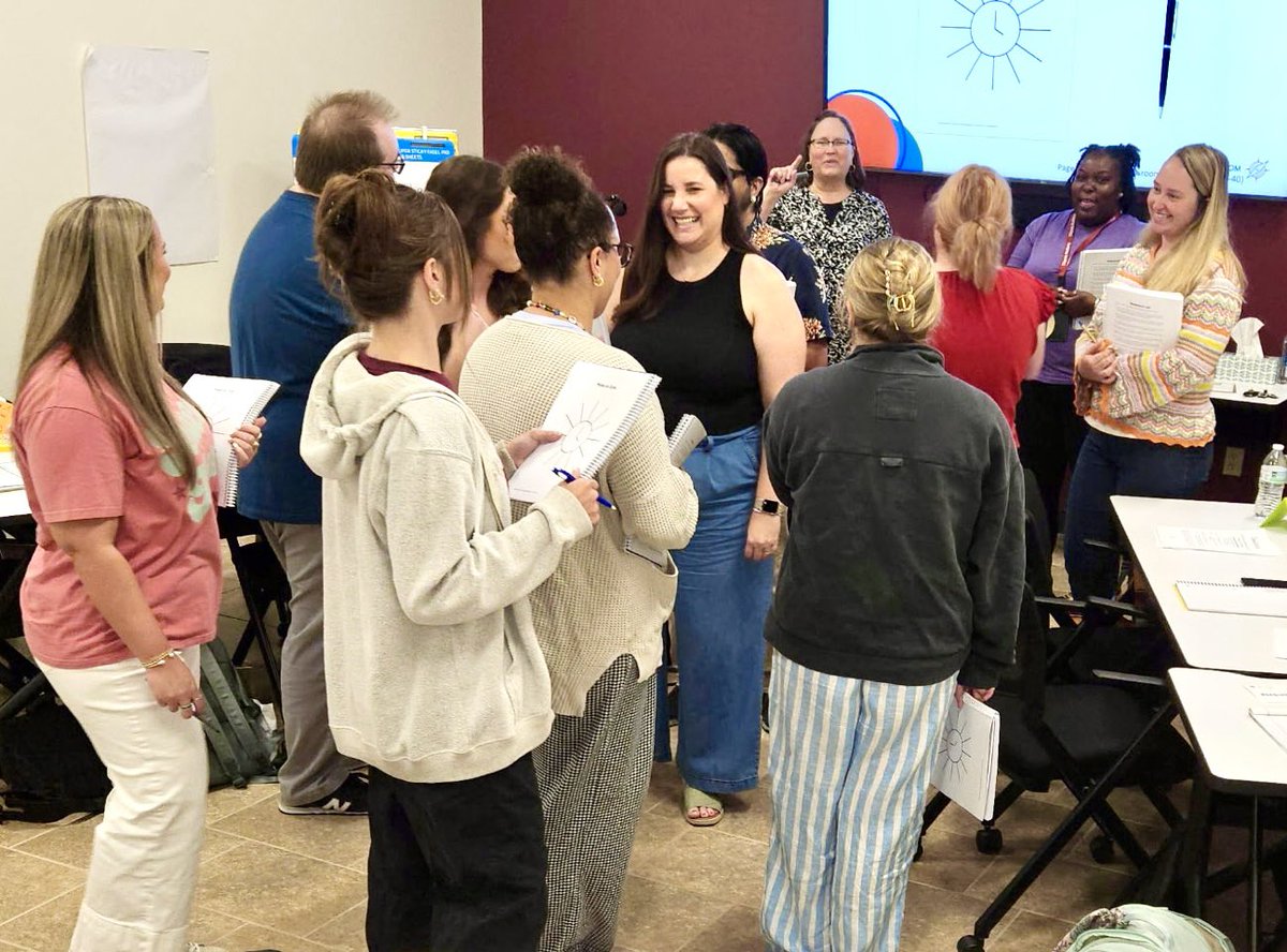 waymaker leadership development (@be_a_waymaker) on Twitter photo Debbie loved every minute of her time with Odyssey Academy teachers and leaders. Their passion and joy are contagious…it’s the OA way! 💙
#BeAWaymaker
<a href="/jenreedoa/">Jennifer Reed</a> Debbie loved every minute of her time with Odyssey Academy teachers and leaders. Their passion and joy are contagious…it’s the OA way! 💙
#BeAWaymaker
<a href="/jenreedoa/">Jennifer Reed</a>