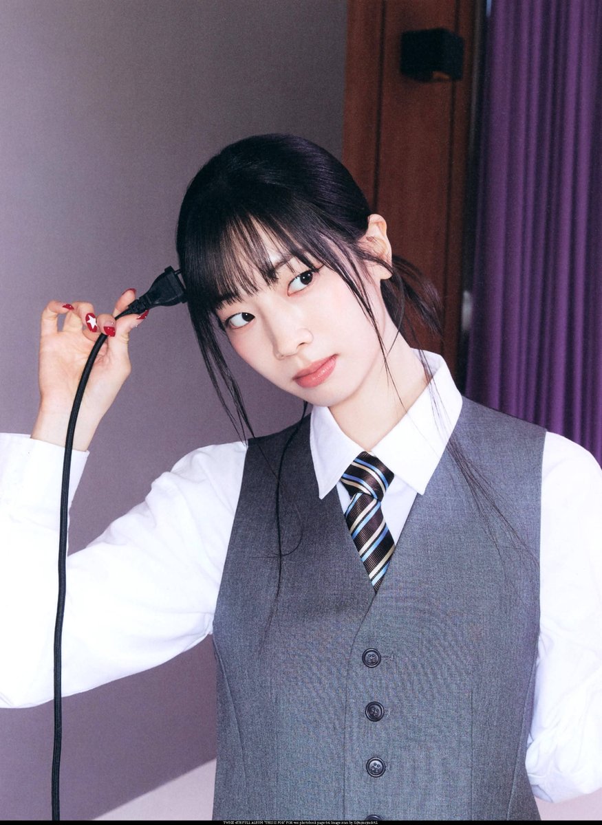 SCAN] TWICE 4TH FULL ALBUM 