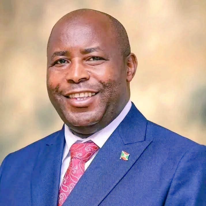 Félicien Hatungimana (@flicienhatungi3) on Twitter photo <a href="/GeneralNeva/">SE Evariste Ndayishimiye</a> <a href="/_AfricanUnion/">African Union</a> Votre stratégie d'accomplir la mission qui vous est confiée,à travers le dialogue, témoigne votre maturité et le leadership éclairé en matière de la stabilisation de la paix,ce qui vous poussera à aboutir aux résultats escomptés.
<a href="/_AfricanUnion/">African Union</a> #Sahel <a href="/NtareHouse/">Ntare Rushatsi House</a> <a href="/GeneralNeva/">SE Evariste Ndayishimiye</a> <a href="/_AfricanUnion/">African Union</a> Votre stratégie d'accomplir la mission qui vous est confiée,à travers le dialogue, témoigne votre maturité et le leadership éclairé en matière de la stabilisation de la paix,ce qui vous poussera à aboutir aux résultats escomptés.
<a href="/_AfricanUnion/">African Union</a> #Sahel <a href="/NtareHouse/">Ntare Rushatsi House</a>