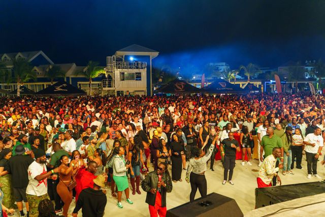 Tribune242's tweet image. INTERNATIONAL STARS JOIN LOCAL TALENT FOR ONE BLOOD PARTY
JAMAICAN reggae icon Junior Reid is set to perform at the One Blood reggae party this Saturday, as The Bahamas continues to attract international talent to its local stages.
bit.ly/3GZPpDP