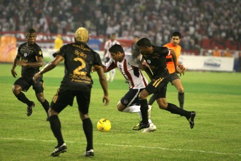 🔰#TBTHeroico | ¿Alguien recuerda este partido? ⚽️⚽️⚽️

¡¡Qué linda esa camiseta‼️👀