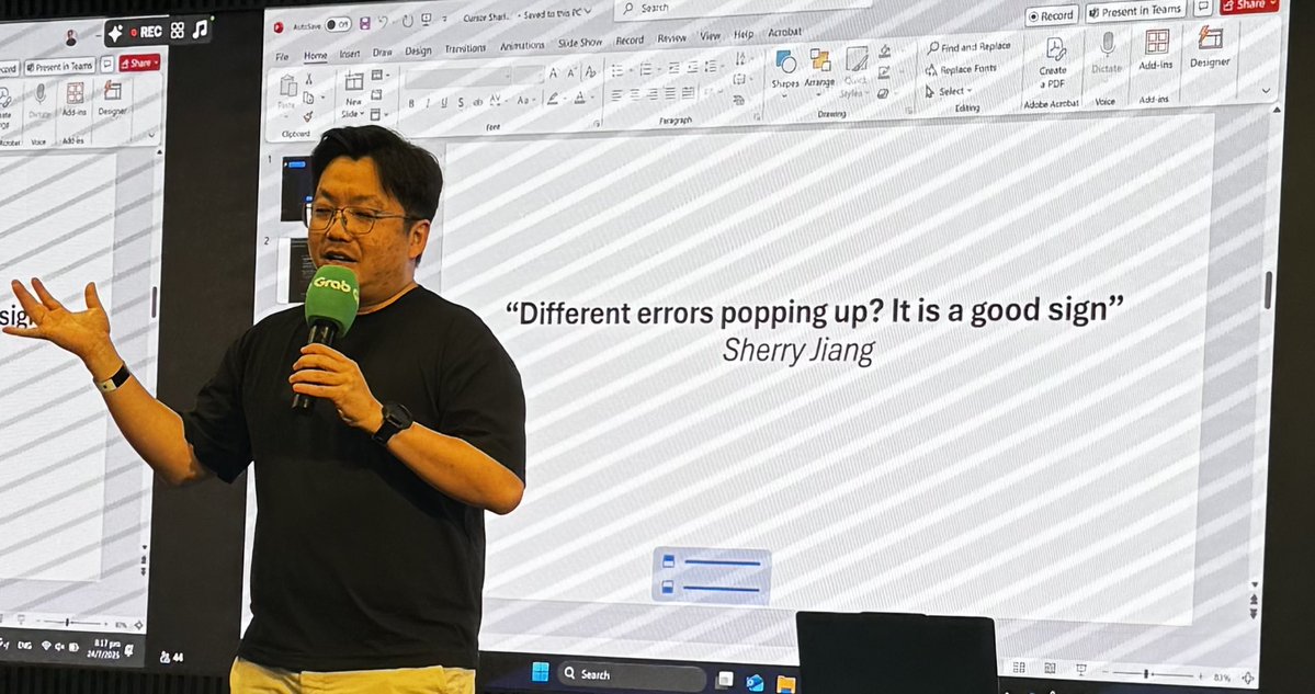 donvito's tweet image. Pro tip for vibe coders
Different errors popping up? It is a good sign
— @SherryYanJiang