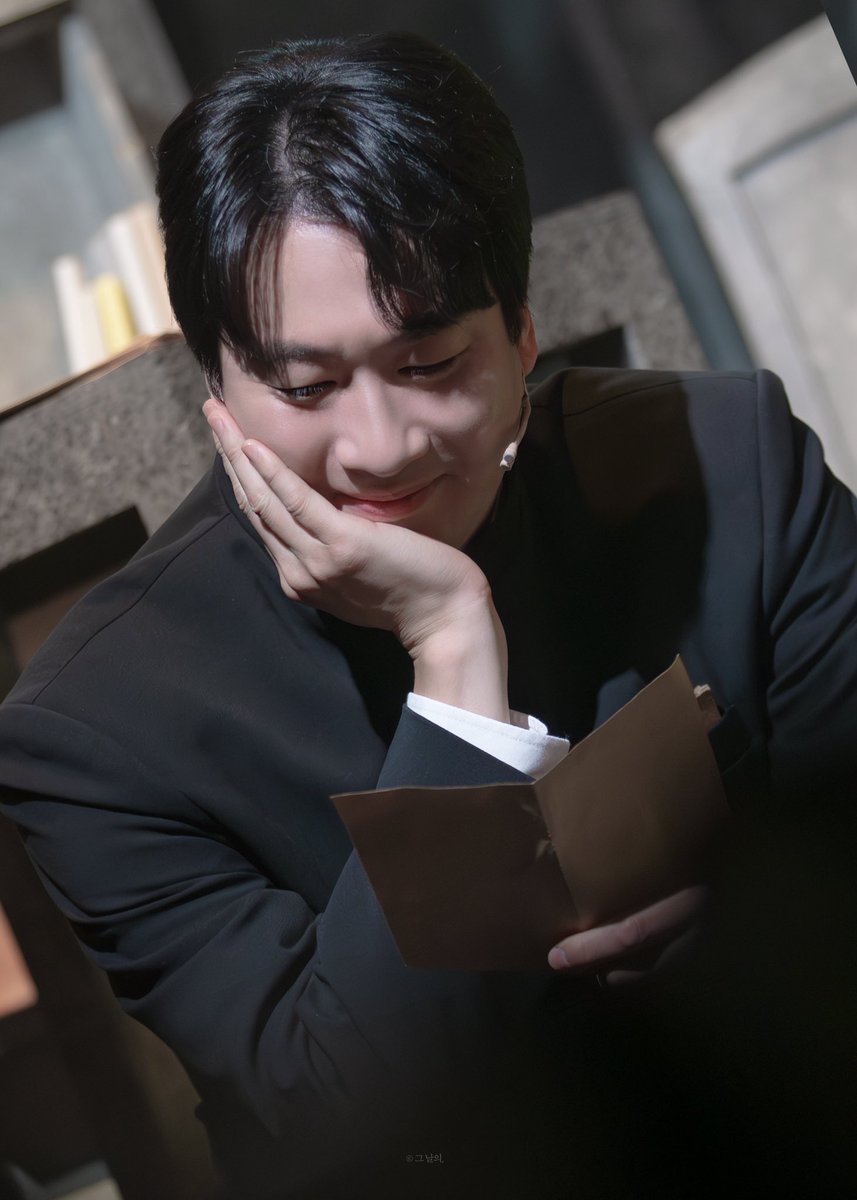 theday_of_pic's tweet image. 250724 뮤지컬 &amp;lt;민들레피리&amp;gt; 
스페셜커튼콜 M1. 안부1

윤동주 #안재영