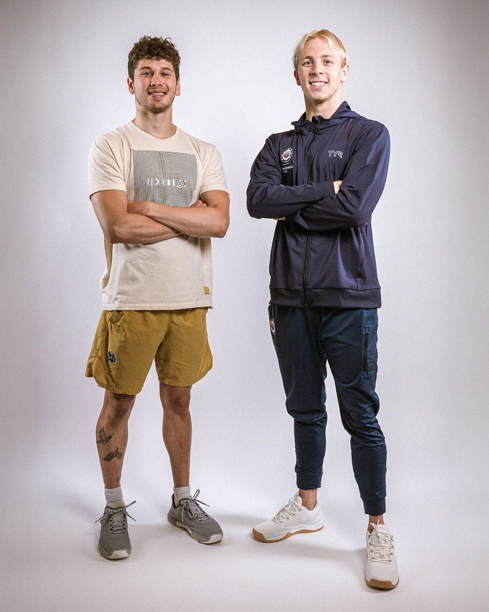 FightingIrish's tweet image. From South Bend to Singapore.
Tommy Janton (USA) and Marcus Reyes-Gentry (Mexico) repping the Irish at the World Aquatics Championships → goiri.sh/3UrKDlt
#GoIrish☘️