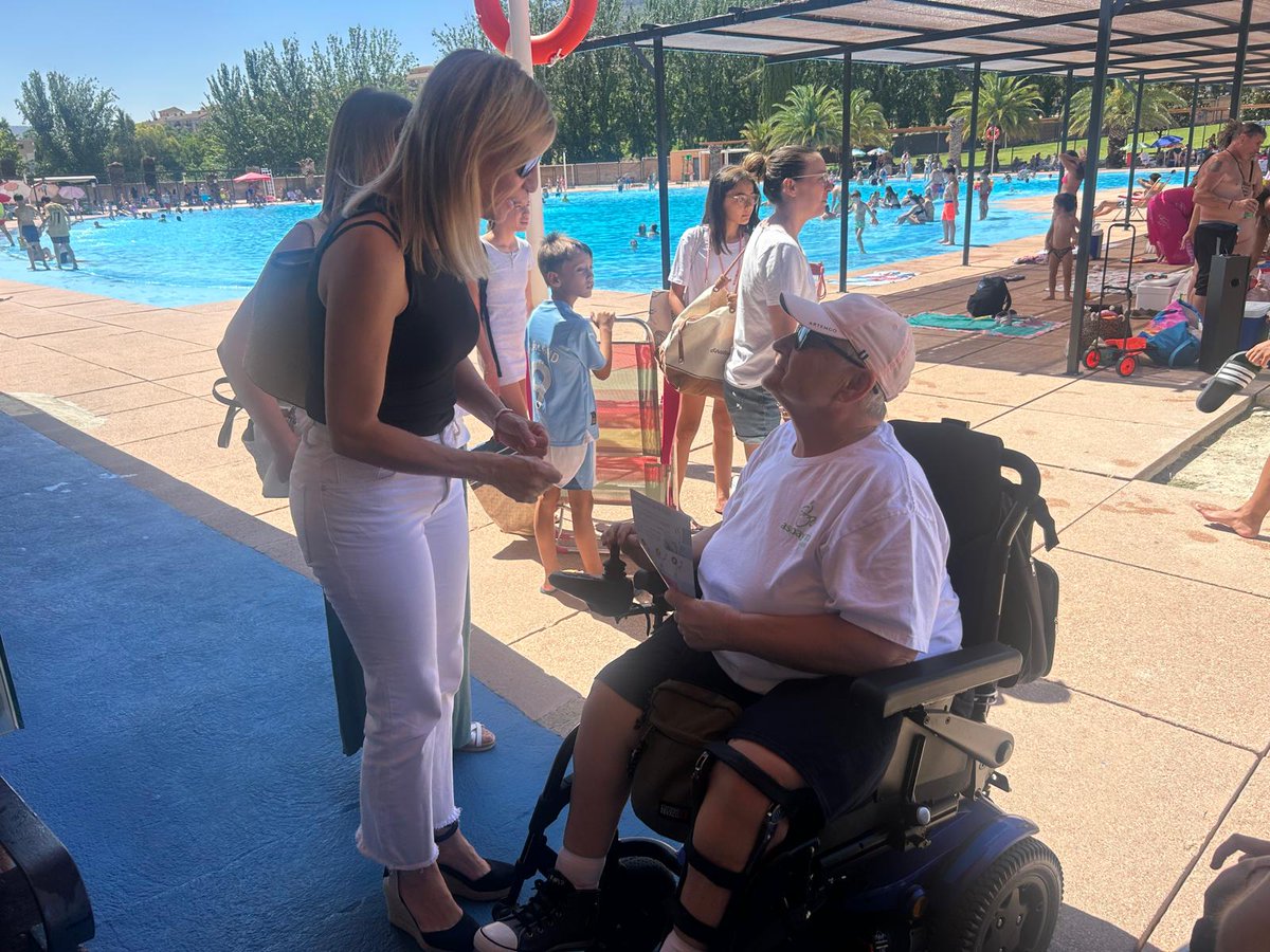 Aspaym Jaén (@aspaym_jaen) on Twitter photo ASPAYM Jaén se suma a la campaña nacional de verano ‘Con cabeza sí, de cabeza no’, de la <a href="/ASPAYMNACIONAL/">ASPAYM Nacional</a>, <a href="/HNParaplejicos/">H. N. Parapléjicos</a>, <a href="/CruzRojaEsp/">Cruz Roja Española</a>, <a href="/RFESS1/">RFESS</a> y <a href="/SERMEF_es/">SERMEF</a> Visitamos ayer las piscinas de las Fuentezuelas, mañana estaremos en La Salobreja y la próxima semana en la de El Tomillo ASPAYM Jaén se suma a la campaña nacional de verano ‘Con cabeza sí, de cabeza no’, de la <a href="/ASPAYMNACIONAL/">ASPAYM Nacional</a>, <a href="/HNParaplejicos/">H. N. Parapléjicos</a>, <a href="/CruzRojaEsp/">Cruz Roja Española</a>, <a href="/RFESS1/">RFESS</a> y <a href="/SERMEF_es/">SERMEF</a> Visitamos ayer las piscinas de las Fuentezuelas, mañana estaremos en La Salobreja y la próxima semana en la de El Tomillo