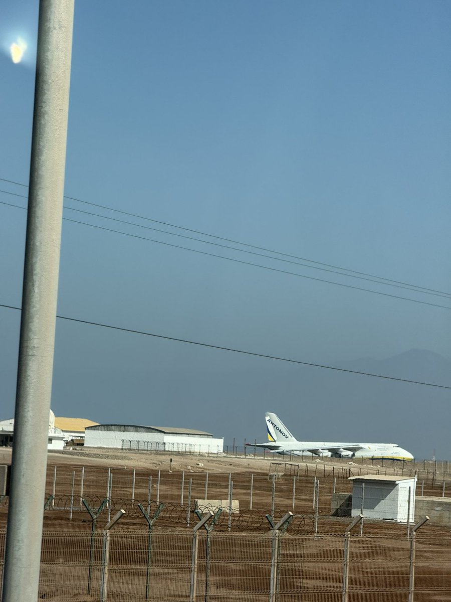 Beglio_'s tweet image. El Antonov anda por #Antofagasta