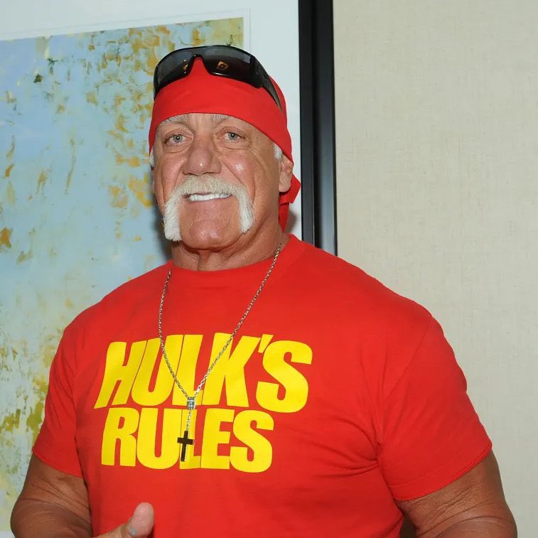 GrixMagazine's tweet image. Hulk Hogan has passed away at age 71 🕊️

Rest in peace legend 🤍