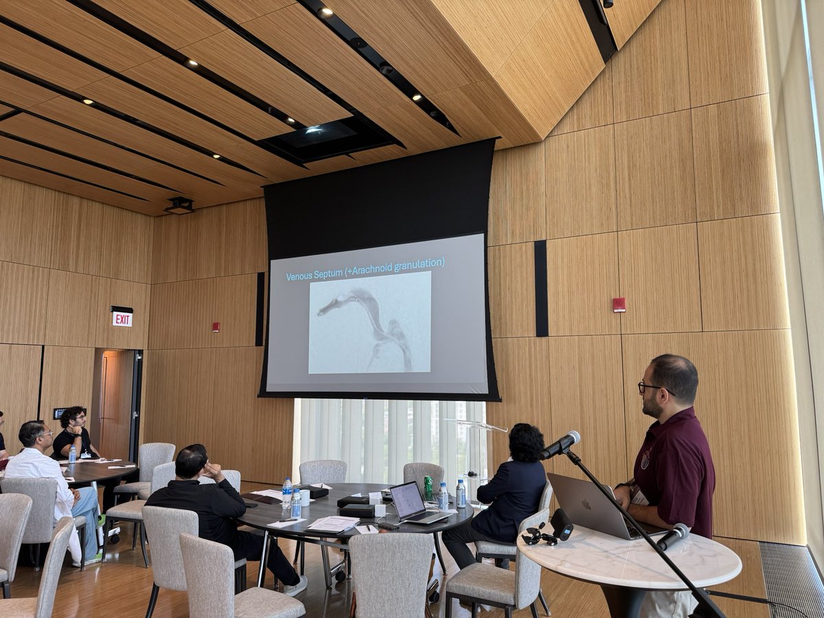 TareqKass's tweet image. Dr. Abdalkader from BU talking about the venous system at our CHICAGO course!!
@almuftifawaz @Thindmints