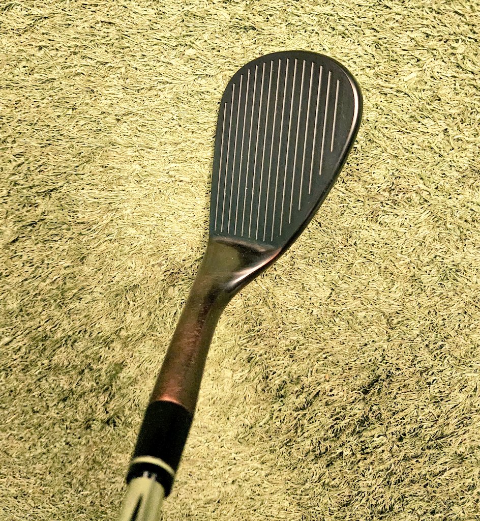 LinksNation's tweet image. New gear from @honmagolf arrived in for review, just started testing the T//WORLD W5 Copper Wedge, 58°/08 bounce. These are so sweet at impact.
I had the old Cleveland Copper Byron 50th anniversary series back in the early 90's. Have you ever played a copper wedge/iron…