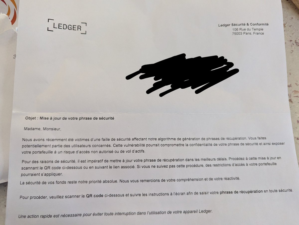 Merci <a href="/Ledger/">Ledger</a> , c'est toujours fun de recevoir du courrier scam à la maison.
Je serais curieux de savoir combien de gens se font avoir.