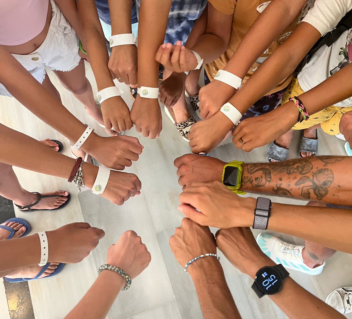 clubmac's tweet image. This week, we welcomed a special group of children under state care to Club MAC 💙
A day full of joy, laughter, and unforgettable memories with our animation team.
Everyone deserves to smile, and we were honored to make that happen 💫
#ClubMAC #FunForEveryone #SpecialDay