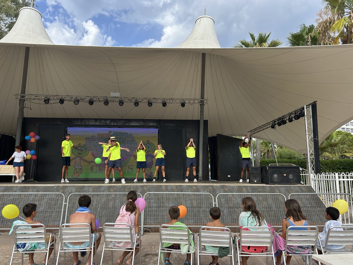 clubmac's tweet image. This week, we welcomed a special group of children under state care to Club MAC 💙
A day full of joy, laughter, and unforgettable memories with our animation team.
Everyone deserves to smile, and we were honored to make that happen 💫
#ClubMAC #FunForEveryone #SpecialDay