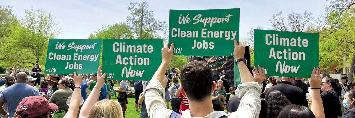 UnionJob's tweet image. The League of Conservation Voters seeks an Associate Manager of Online Engagement and Advocacy, Development Department. Regular Remote Work (this position can work remotely full-time). Details can be found at: unionjobs.com/listing.php?id… #1u #UnionStrong @LCVoters