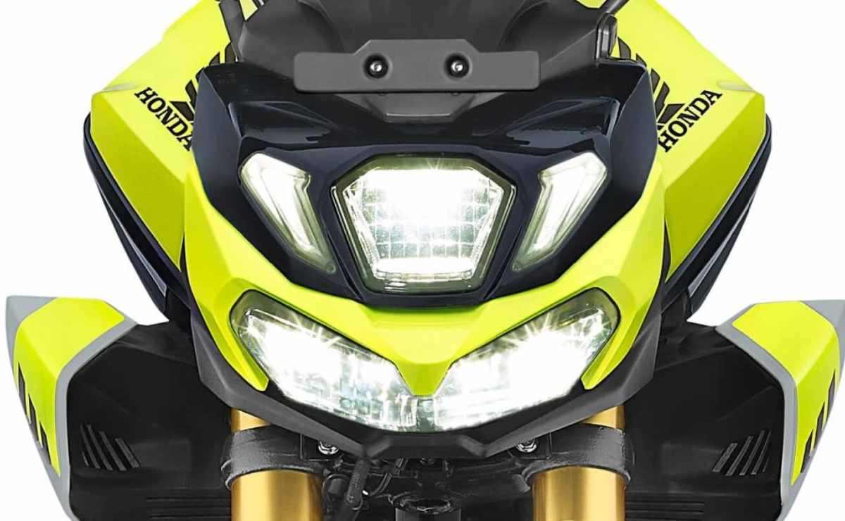 🏍️ ¡Honda presentó su nueva Hornet más accesible! 

📍 El icónico modelo ahora llega con un precio más competitivo. 
📍 Con el mismo espíritu deportivo que tanto la distingue pero ahora al alcance de más personas. 

Cómo lo ven a este modelo? 

Comentá tu opinión 👇🏾 #Honda