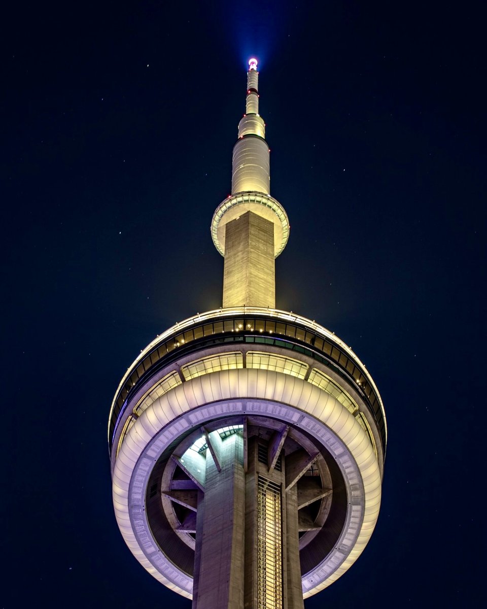 acpmpresearch's tweet image. ✨ Let’s light up the world amber for appendix cancer!

This August, we’re turning landmarks #AmberForAppendixCancer to raise awareness for this rare disease. 🌟

See which landmarks are lighting up in 2025: acpmp.org/august/appendi…