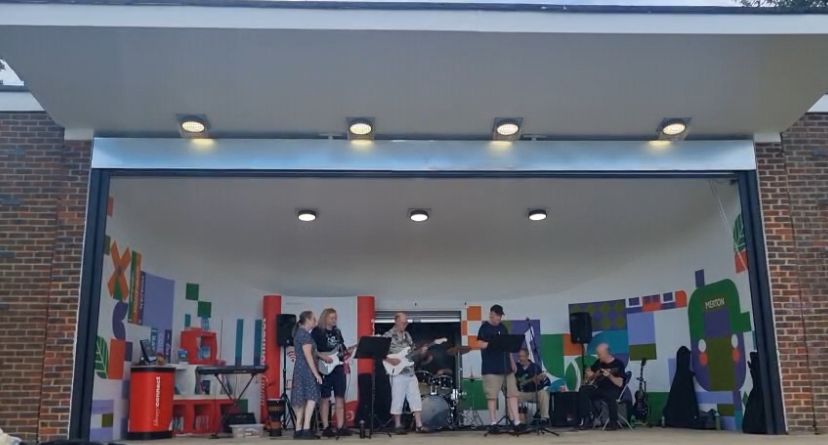 MertonLibraries's tweet image. ๐ถ Tuned In Open Air Concert โ Tomorrow Night! ๐ถ
Join us at Morden Park Bandstand for a magical evening of live music under the sky! ๐ค๏ธ
๐ Morden Park Bandstand
๐ Friday 25 July | 5:30pmโ7:30pm
๐ท FREE โ no booking needed!
@TunedIn_LDN