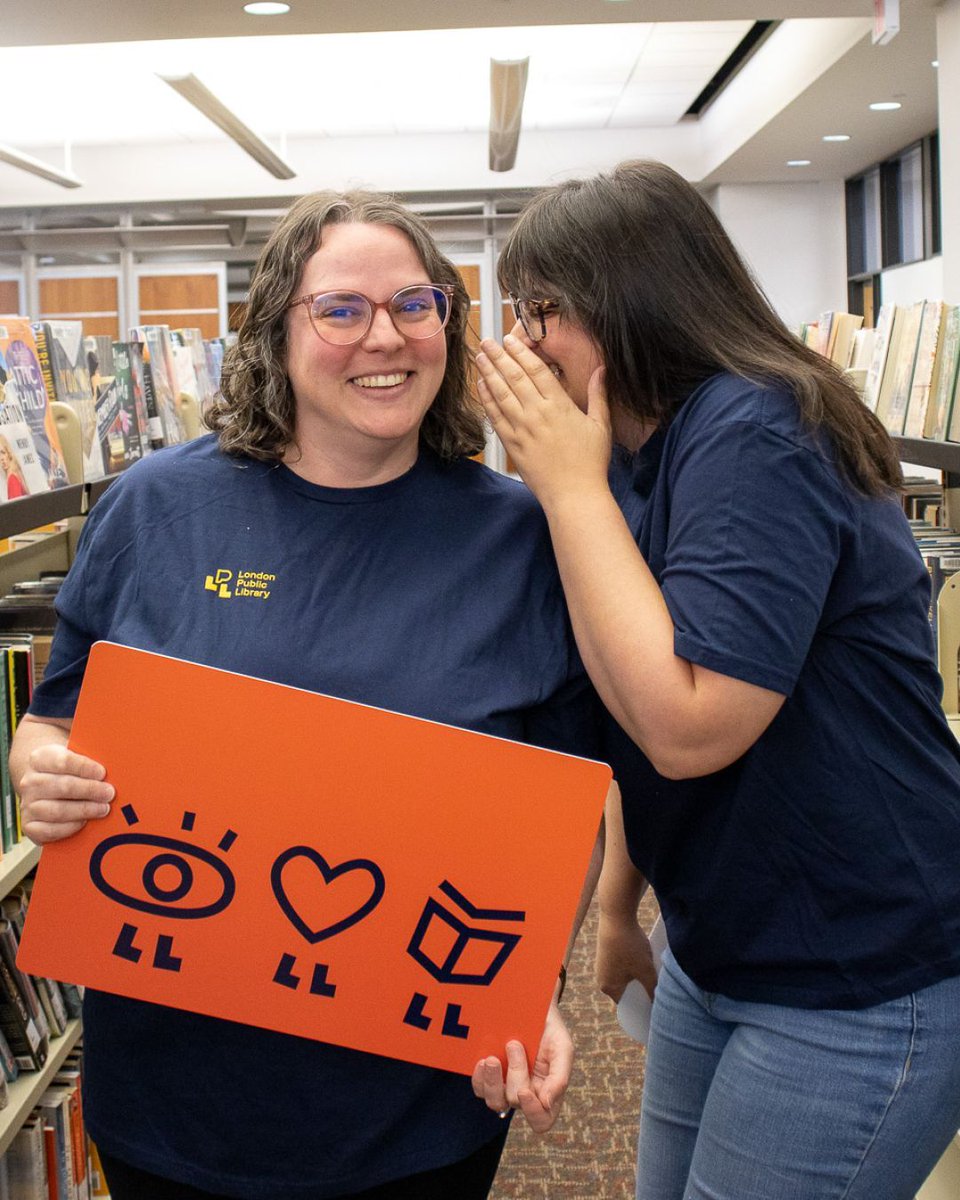 londonlibrary's tweet image. We’re looking for friendly faces to volunteer at the Library! 📣
We’d love to hear from you. Browse open roles and apply: buff.ly/k3rFO6N