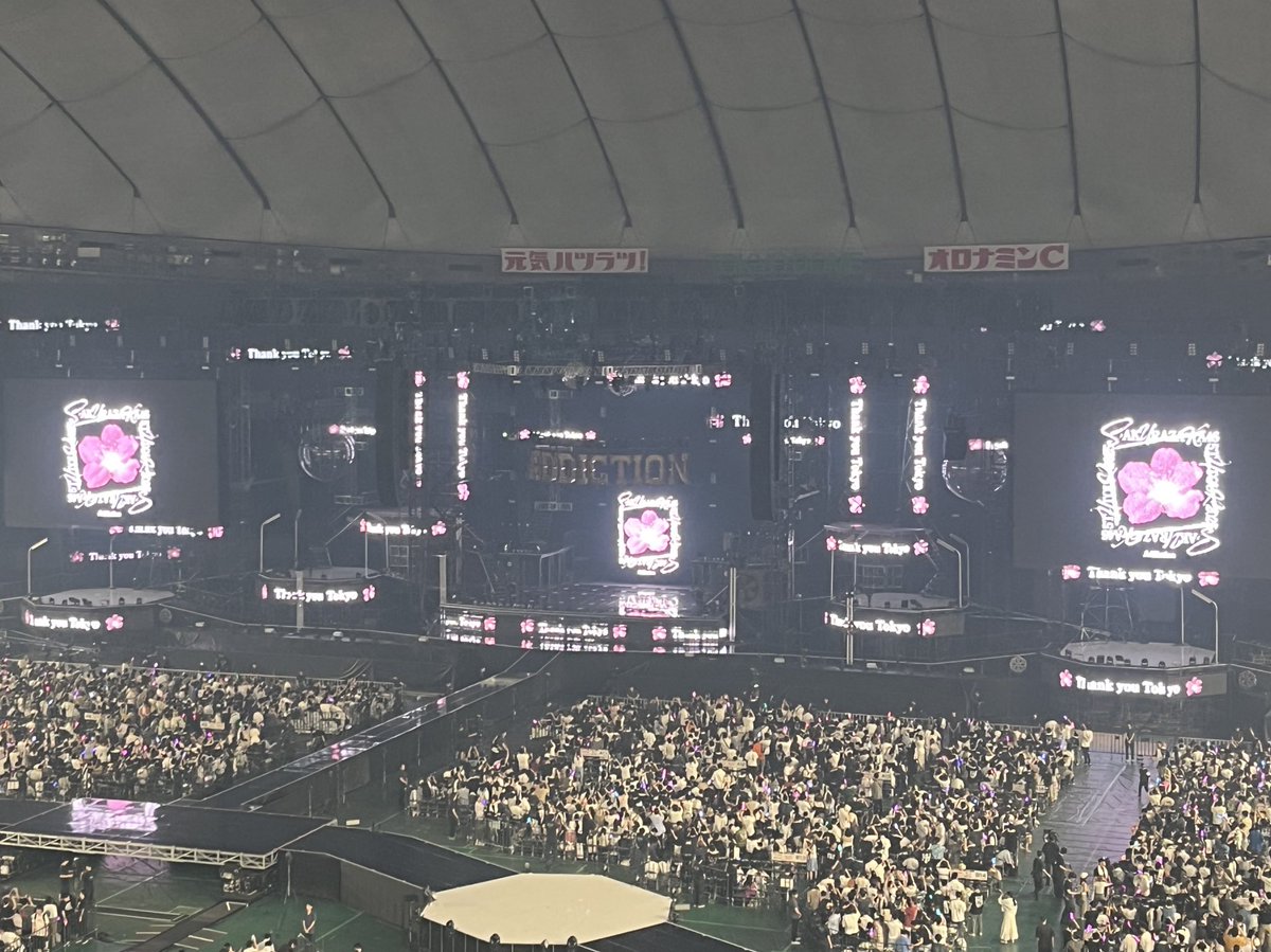 櫻坂46のライブは落選続きで3期生の合流ライブ以来の参戦となったわけだが、4期含めみんなが最高にすばらしかった！！
大園玲ちゃんはもちろん可愛すぎたけど、小島凪紗の表情の作り方にも感動したのと山下瞳月があんなにぶち上げられるのも震えたなー。
京セラも楽しみ！