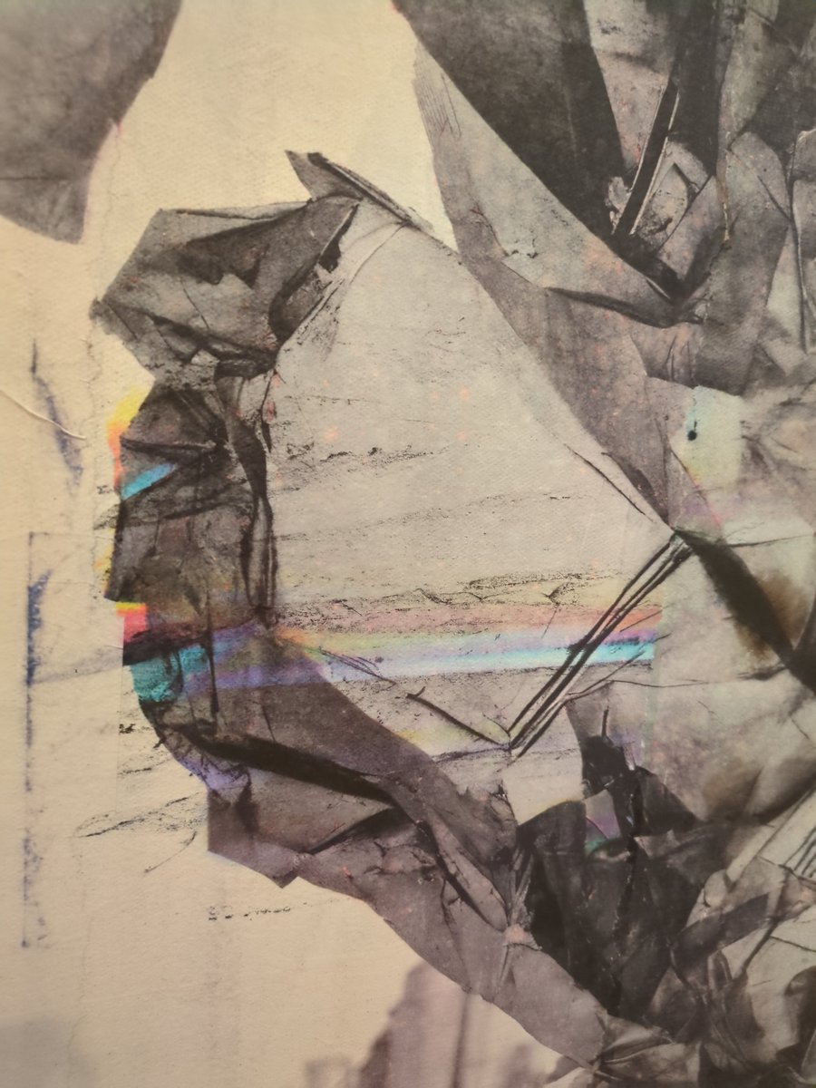 mlibty's tweet image. Chasing analogue glitches by printing AI art
Detail from the painting 100x100 cm Im working on...
Image made with my personal model on @alienintelai