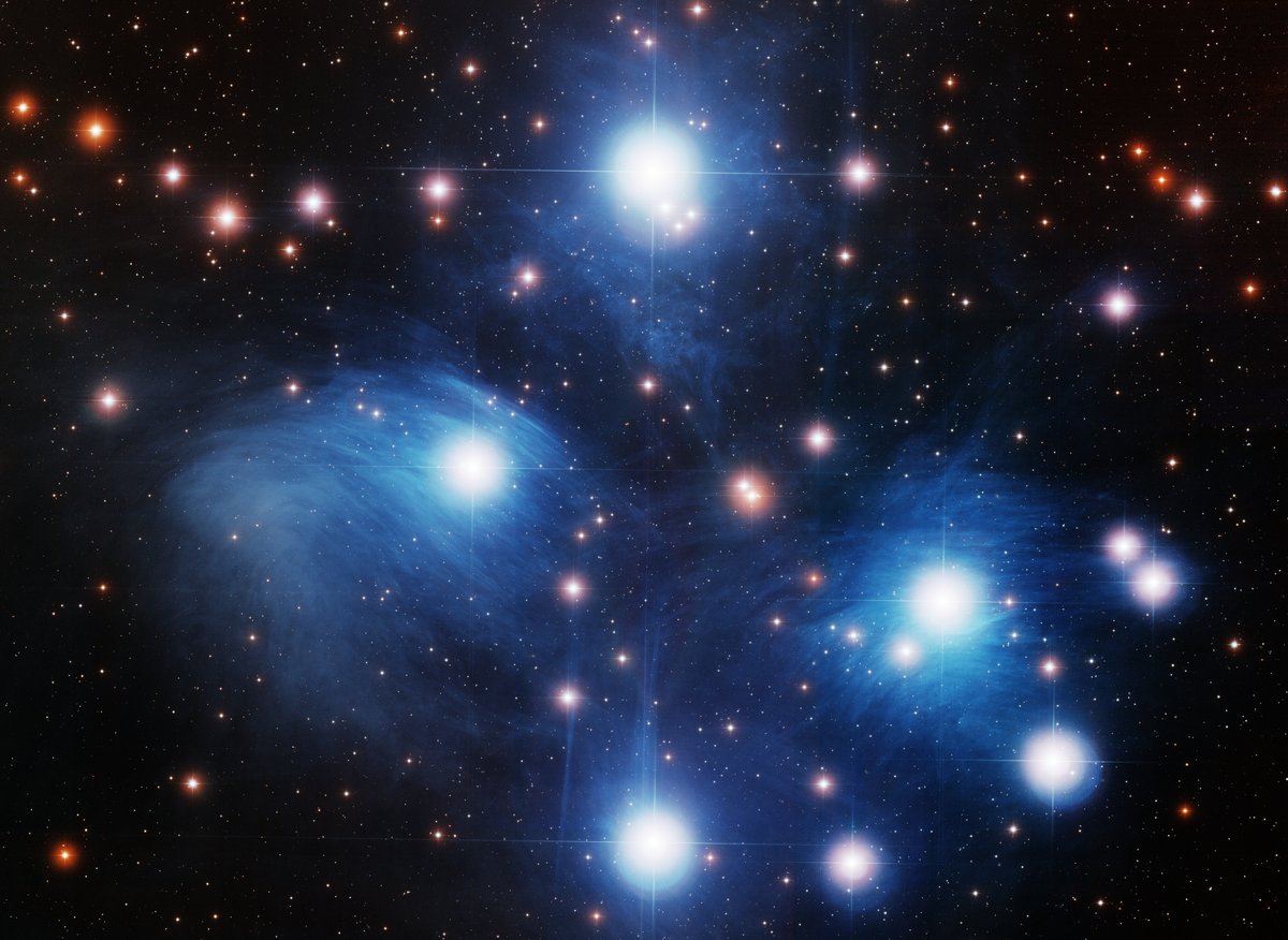 NOIRLabAstro's tweet image. Pleiades appreciation post 🌟
This image was obtained with the wide-field view of the Mosaic camera on the WIYN 0.9-meter Telescope at @KittPeakNatObs in Arizona.
📷: NOIRLab/NSF/AURA/T.A. Rector (University of Alaska Anchorage), R. Cool (University of Arizona) and WIYN