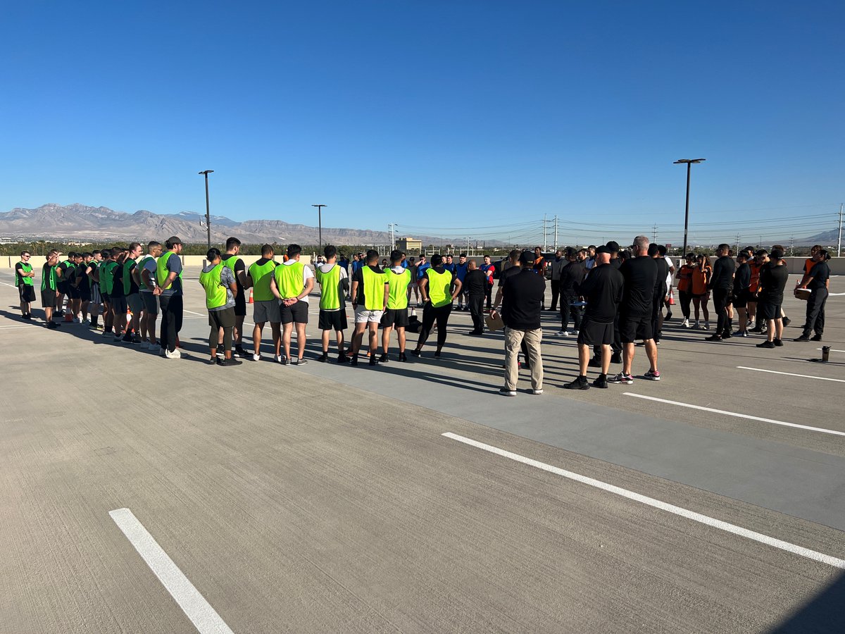 LVMPD's tweet image. This morning, we had an incredible turnout of applicants to the written and fitness exam for our Police and Corrections Recruit positions!
These applicants all decided to apply for several reasons: job security, fulfillment, to serve the community and help those in need, the…