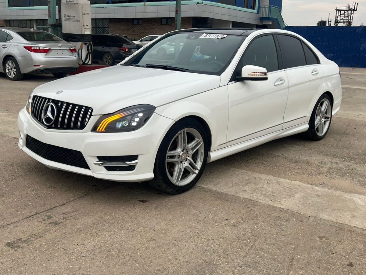 maziechidiime's tweet image. 𝕏𝘛𝘩𝘦 2013 MERCEDES C300 nnukwu ụgbọ ala (FOREIGN USED).
Ọ𝘯ụ 𝘢𝘩ị𝘢:₦14,999,999 &lt;Fourteen million nine hundred ninety-nine thousand nine hundred ninety-nine naira only&gt;
FREE DELIVERY.
𝕌𝕊𝔻𝕋🪙.
𝔹𝕋ℂ🪙.
🚏𝕃𝔸𝔾𝕆𝕊.
🏗️:echiytk.