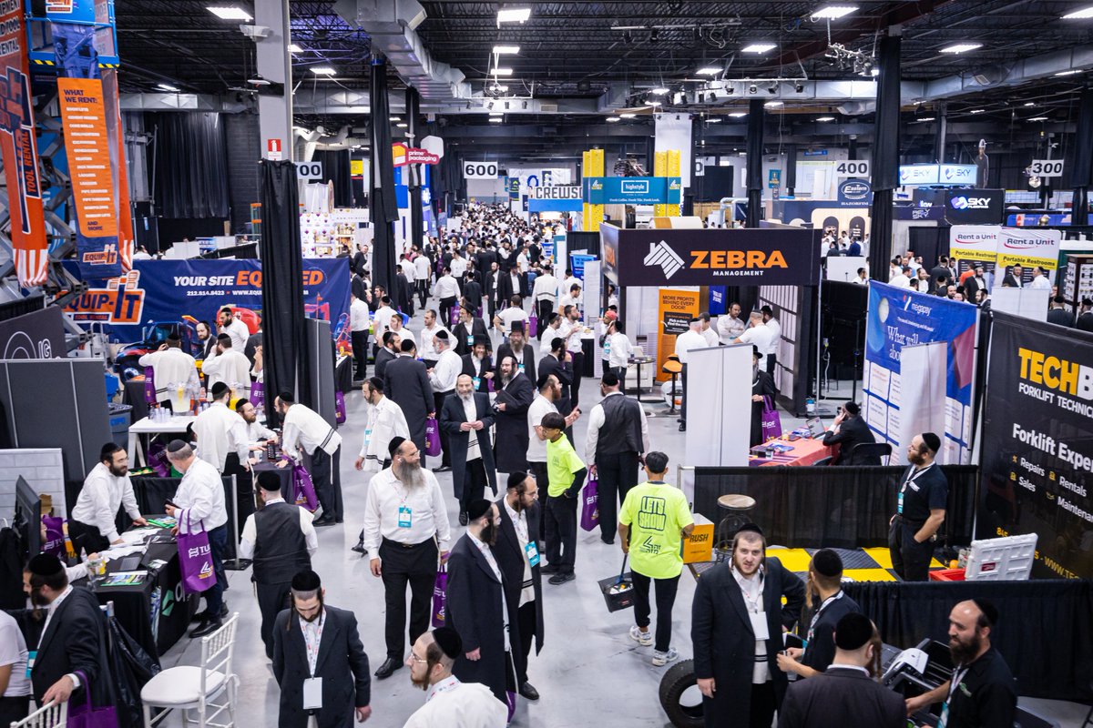 We were glad to attend the 4th Annual Satmar Business Expo in #NJ last week, showcasing more than 500 Hasidic-owned businesses in our region. It was a wonderful opportunity to celebrate the ingenuity, entrepreneurship, and impact of the Hasidic community!
jta.org/2024/07/18/ny/…