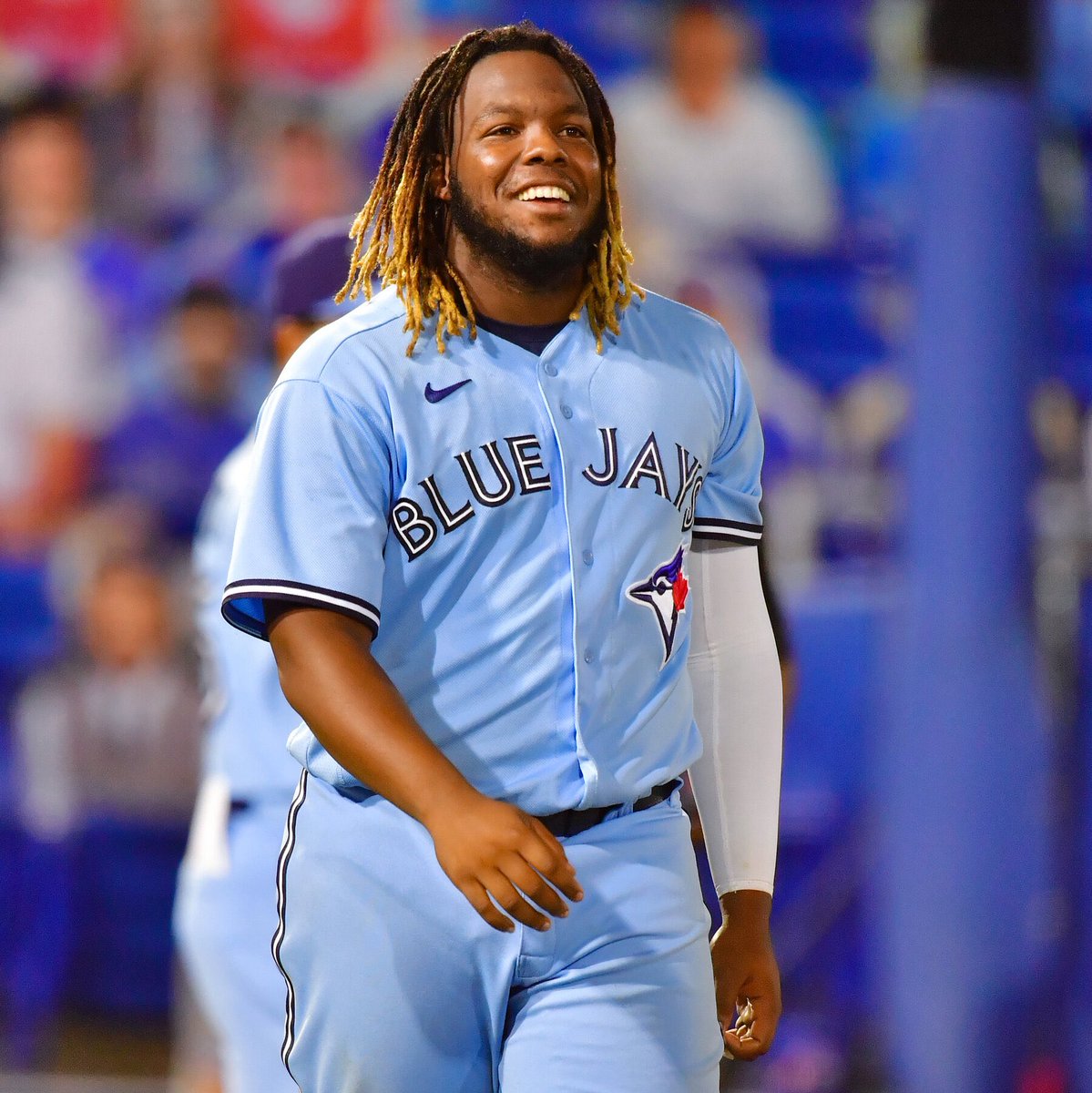 hotshotfantasy's tweet image. MLB Collab w/ @balls_out_bets
Vladimir Guerrero Jr o1.5 HRR (-132 ProphetX)
Shoutout @propsdotcash for the data 📊
Vladimir Guerrero Jr. has been on a tear recently, surpassing this betting line in each of his last four games, averaging 3.6 hits, runs, and RBIs (HRR) over his…