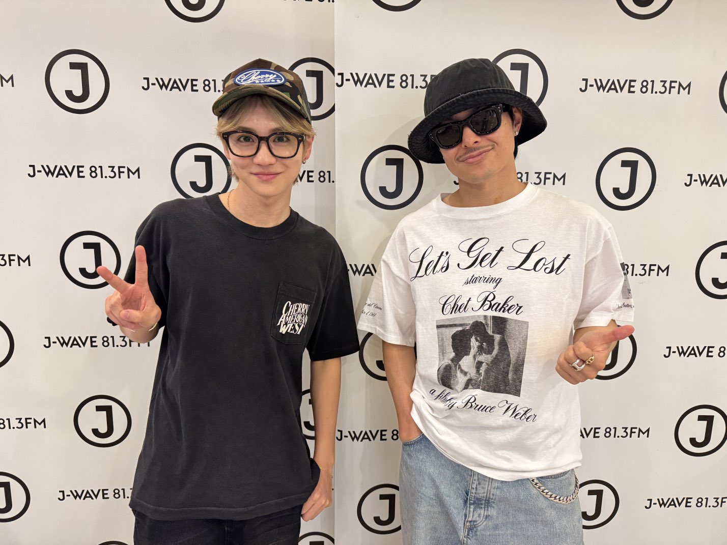 隆二龍友LOVE default.jpg?v=661729dd