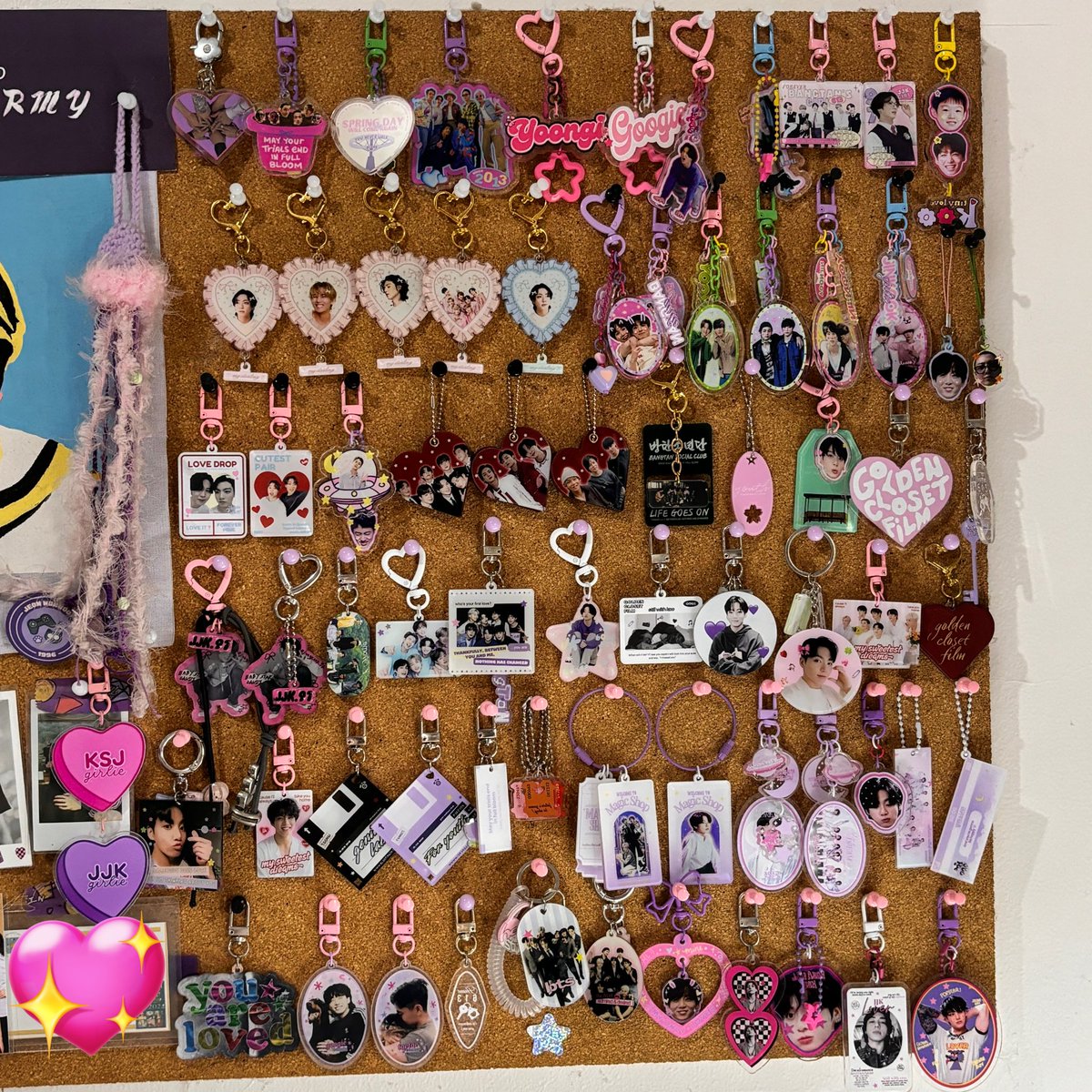 updated bts keyrings board hehehe