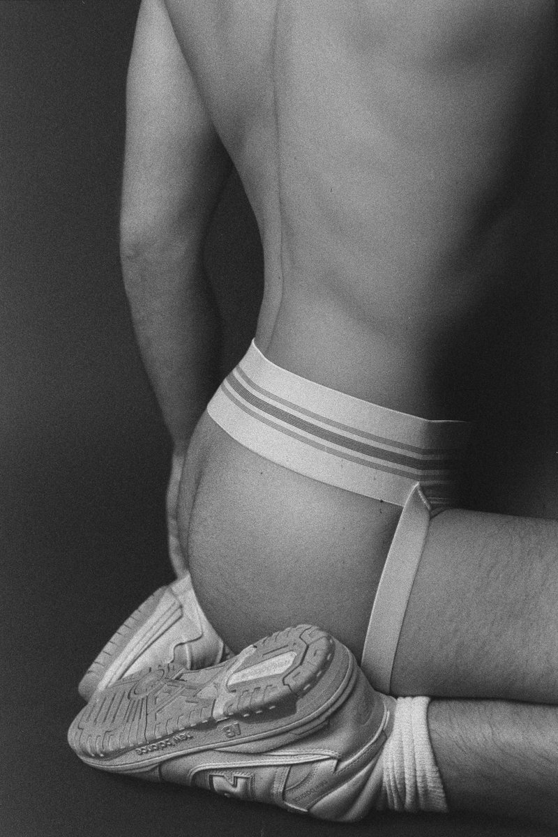 model: leo rossmiller