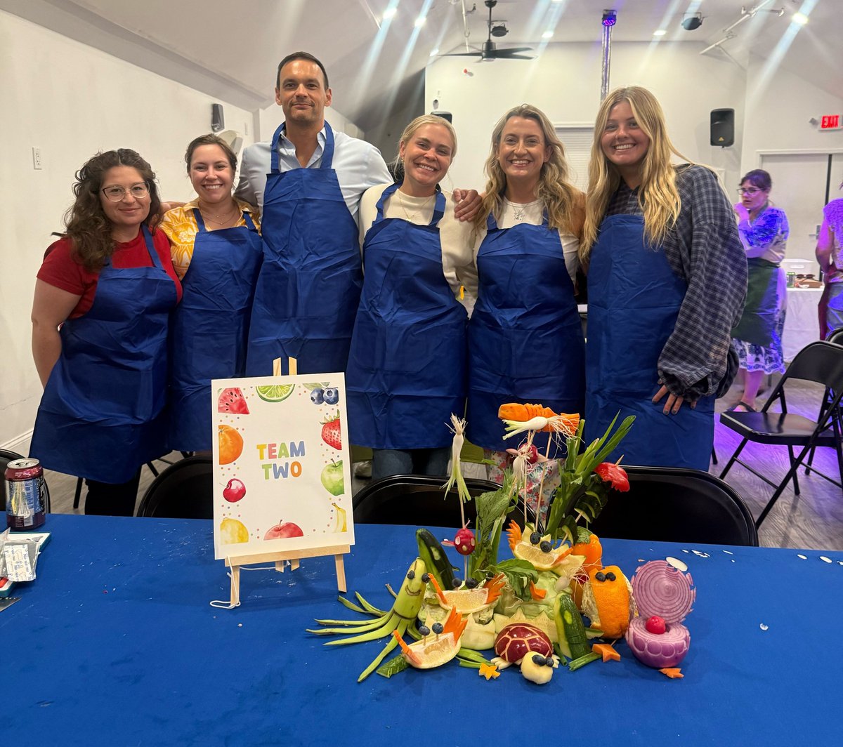 TeamBonding tweet media