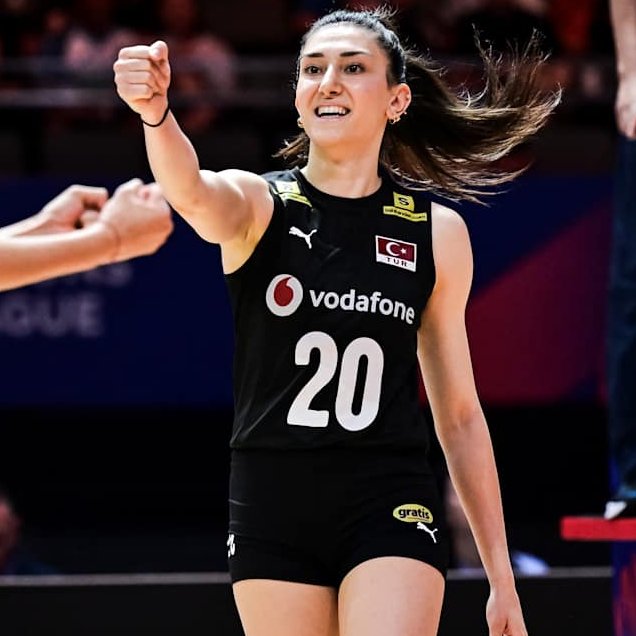 gibbybaris's tweet photo. ⚡️ Yaprak Erkek x Japonya İlk 4 Set 

13/25 %52h
1 blok, 2 ace
%45 pm, %18 mm ( 11 manşet )
16 sayı, +14 WL https://t.co/CRU7yXAAFb