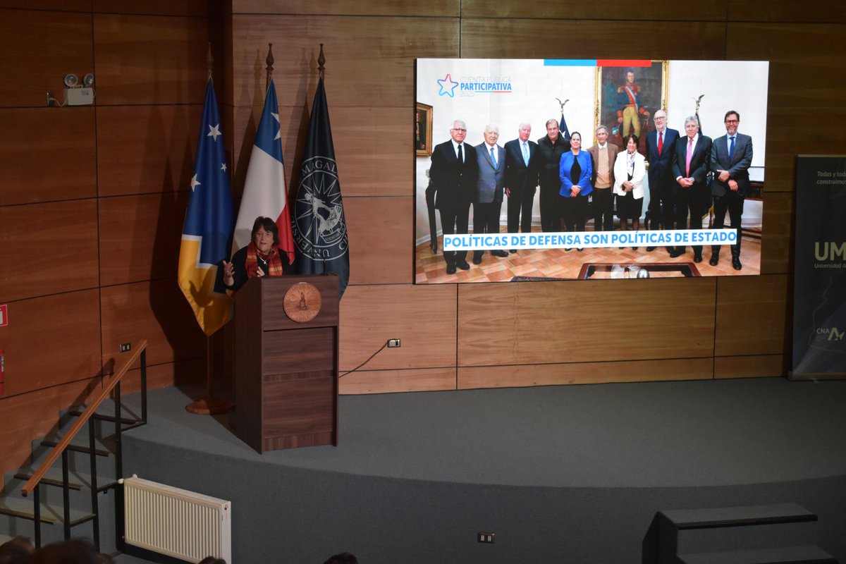 DPRMagallanes's tweet image. La Ministra de Defensa, Adriana Delpiano Puelma, rindió su Cuenta Pública Participativa en Punta Arenas, donde se presentaron los importantes avances del último año, destacando especialmente aquellos temas regionales y relacionados con nuestro Territorio Antártico Chileno 🇨🇱🇦🇶🚀