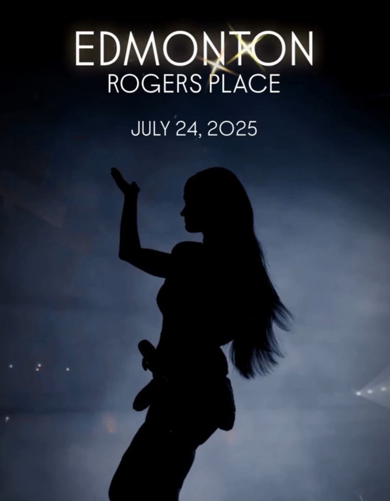 KCsGermany's tweet image. Katy Perry brings the Lifetimes Tour to a SOLD OUT crowd in Edmonton! 🇨🇦✨
Too hot to miss, too late to join 😌