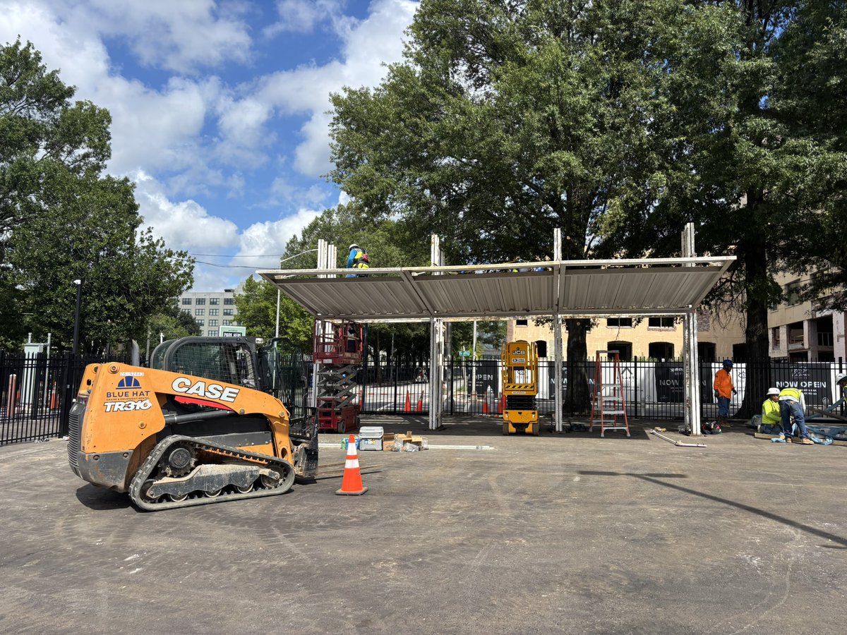 The follies removed from Broad Street have a new home: bike parking for Smorgasburg on 140 Forsyth!
