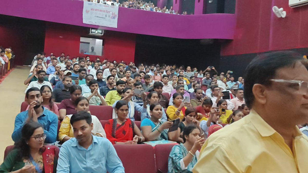 startup_bihar's tweet image. 🚀 Bihar Idea Festival 2025 | Event | Bhagalpur
Today’s Bihar Idea Festival 2025 event in Bhagalpur witnessed incredible energy and enthusiasm among aspiring youth!
The event spotlighted innovation, startup journeys, mentorship, and seed funding opportunities.
🌟 With 350+…