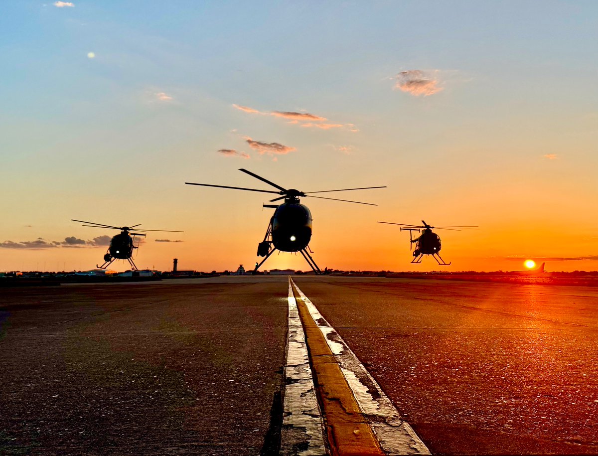 houstonpolice's tweet image. 🚁 Recognition from Above!
Two HPD Air Support crews earned national honors in a video competition with over 100 entries. Each $1,000 prize was donated to @100ClubHouTx & @HouPDFoundation.
🎥 Watch the winning moments: youtu.be/bixeIXf7FVc | youtu.be/PQf8ULpBJ3E