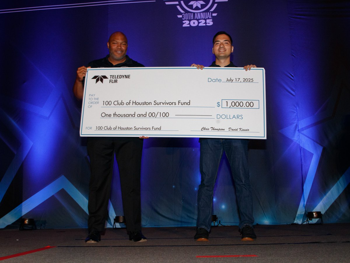 houstonpolice's tweet image. 🚁 Recognition from Above!
Two HPD Air Support crews earned national honors in a video competition with over 100 entries. Each $1,000 prize was donated to @100ClubHouTx & @HouPDFoundation.
🎥 Watch the winning moments: youtu.be/bixeIXf7FVc | youtu.be/PQf8ULpBJ3E