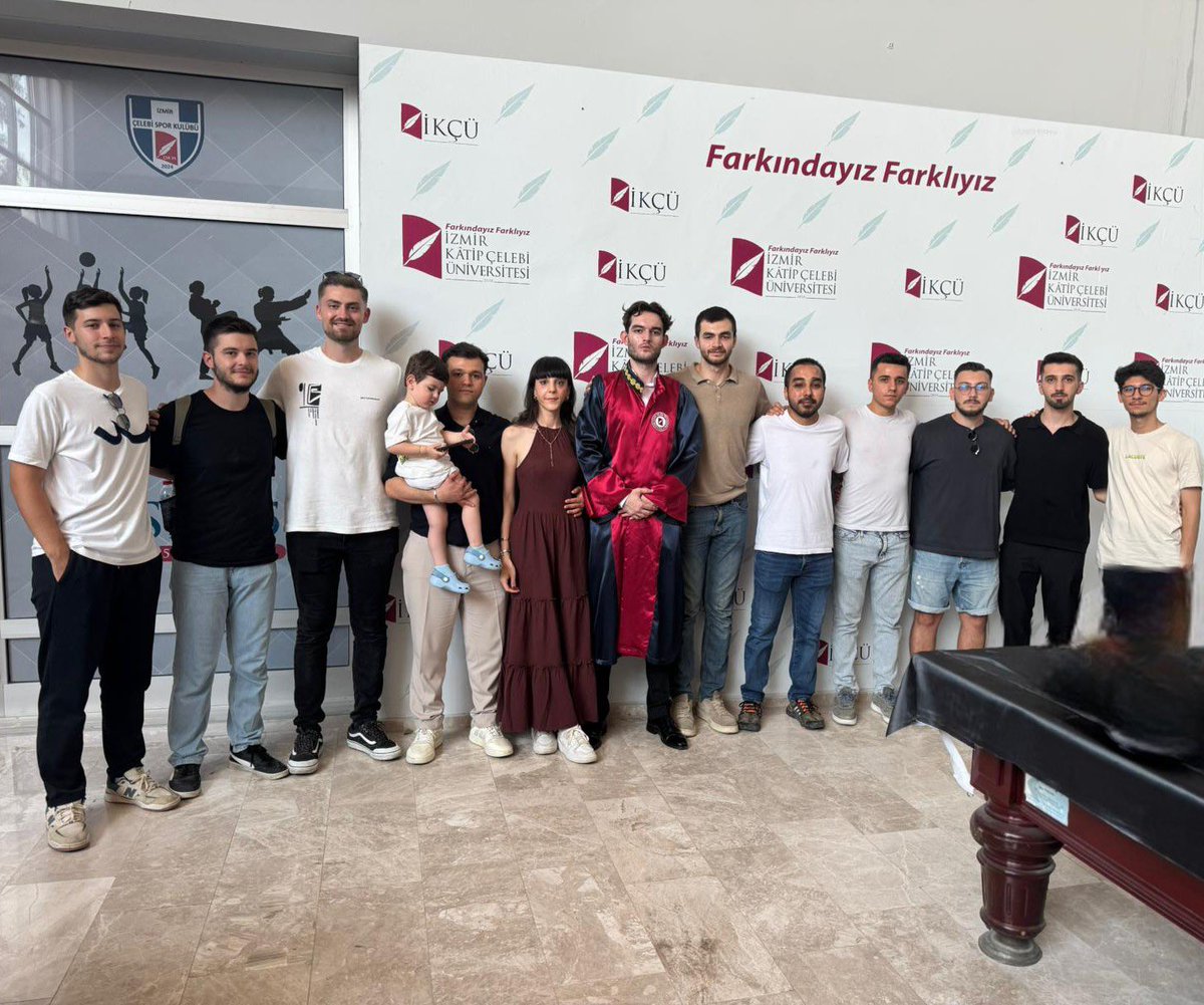 1907 ÜNİFEB İzmir Kâtip Çelebi Üniversitesi örgütlenmesi olarak okulumuzda gerçekleştirilen mezuniyet törenlerine katılım gösterdik. Arda Serhat Bostan'a bundan sonraki hayatında başarılar dileriz. Ailemiz daim olsun!

#4yıldeğil40yıllık