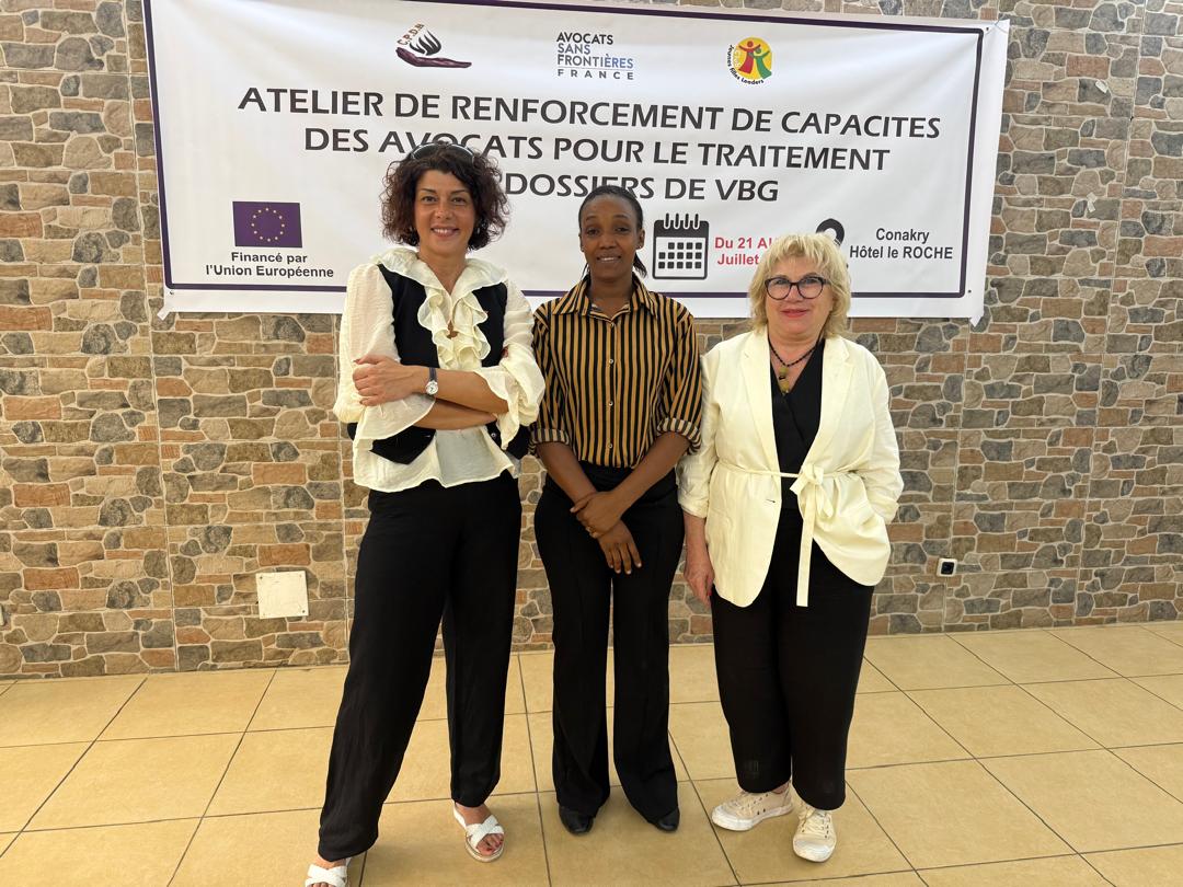 Grâce au projet LIBRE financé par l’UE🇪🇺, 40 avocats sont désormais formés pour défendre les survivantes de violences basées sur le genre en Guinée. L’UE réaffirme son engagement contre l’impunité et pour l’égalité de genre. #DroitsHumains #VBG