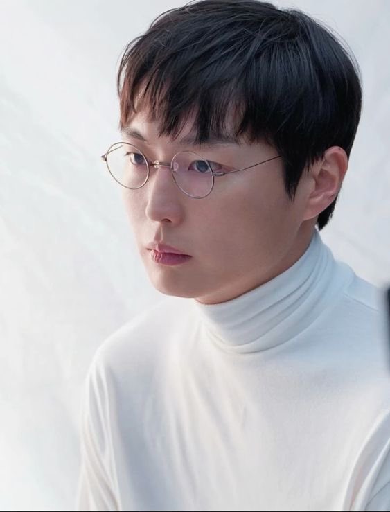 soawe7's tweet image. 너무 잘생겨서 말문이 막힘