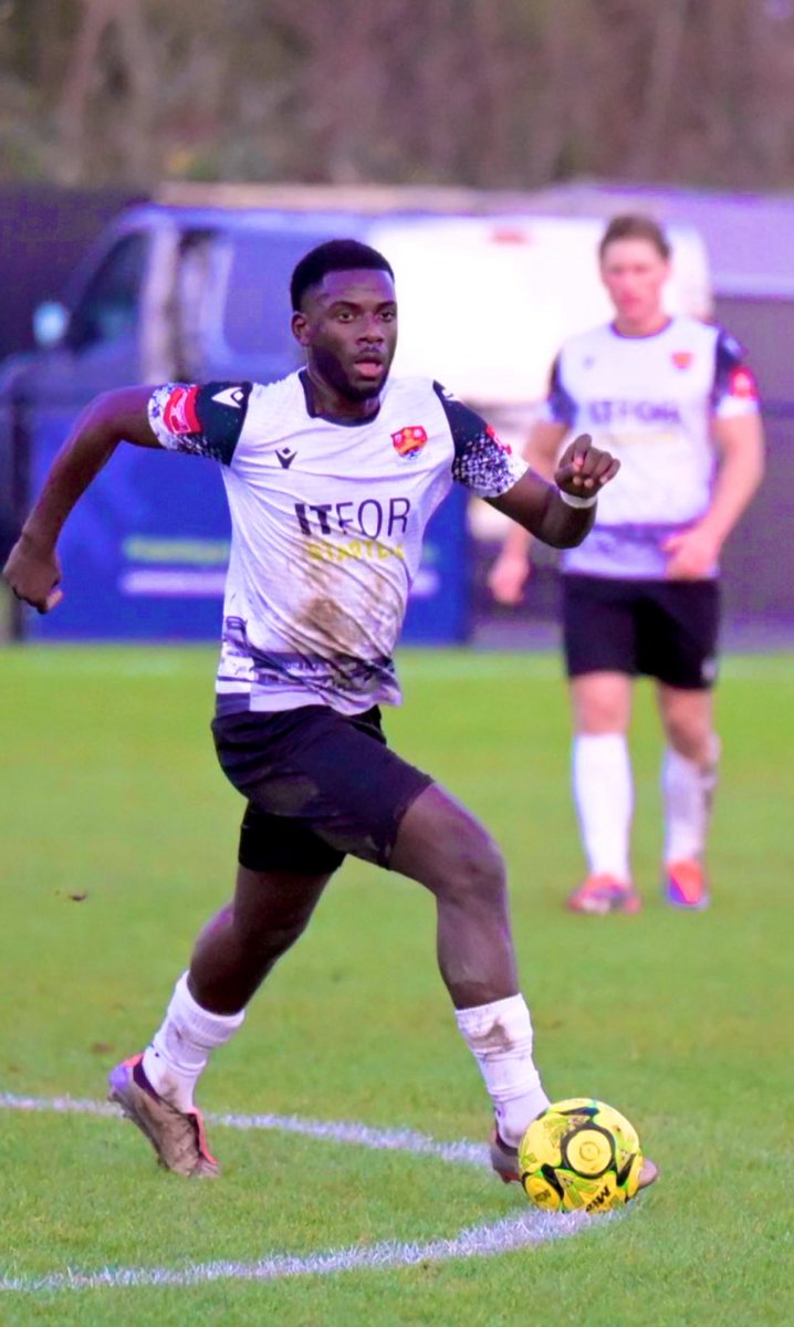 FreeAgentsFC's tweet image. Name: Junior Mubiayi
Age: 25
Location: London
Position: CM | CDM
Clubs: Enfield Town, Wingate & finchley, Enfield FC, Cambridge City
Looking for Step 4 & above