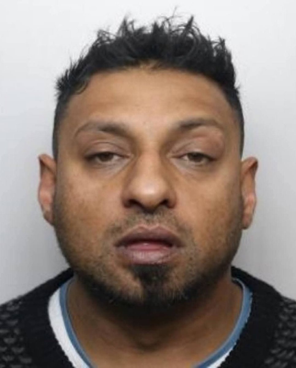 Guramitsingh01's tweet image. 🚨⚠️ ROTHERHAM MEN CONVICTED OF HISTORICAL CHILD SEXUAL ABUSE ⚠️🚨
Two men have been found guilty of raping a vulnerable girl in Rotherham 25 years ago.
A third man – aged 14 at the time – raped a second girl, a jury at Sheffield Crown Court also found today, 23 July.
Sageer…