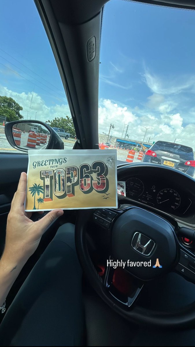 1cr3_'s tweet image. Truly Blessed beyond measures….seeing the seniors receive this invite my whole career, waiting for the day I’m in their shoes….It’s finally here. works not over, EVERYONE will feel who Palm Beach Central is. No running.